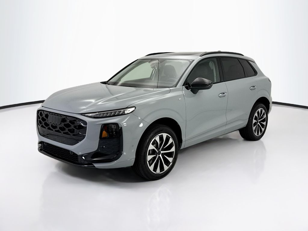 2026 Audi Q3 S line quattro's photo