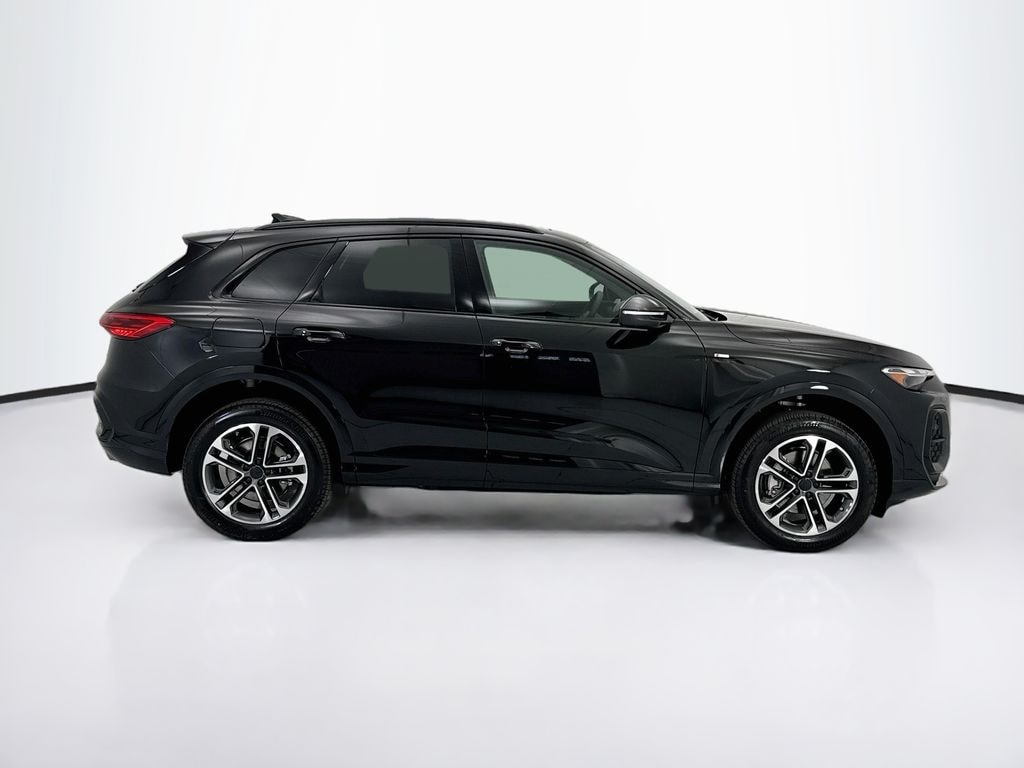 New 2026 Audi Q5 Premium SUV