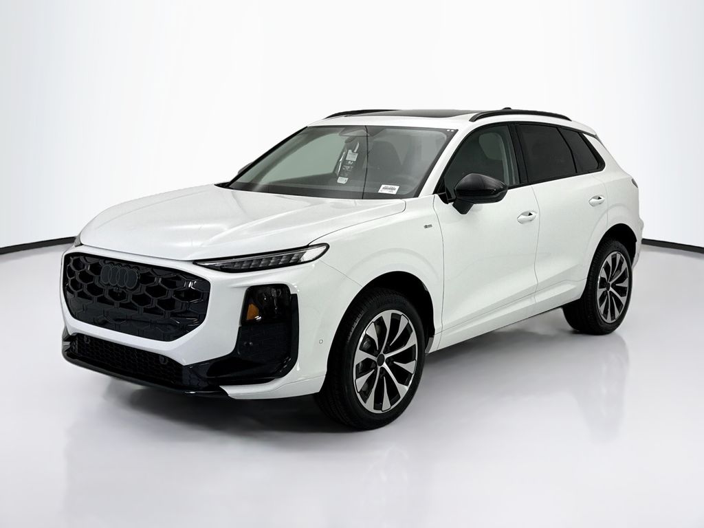 2026 Audi Q3 S line quattro's photo
