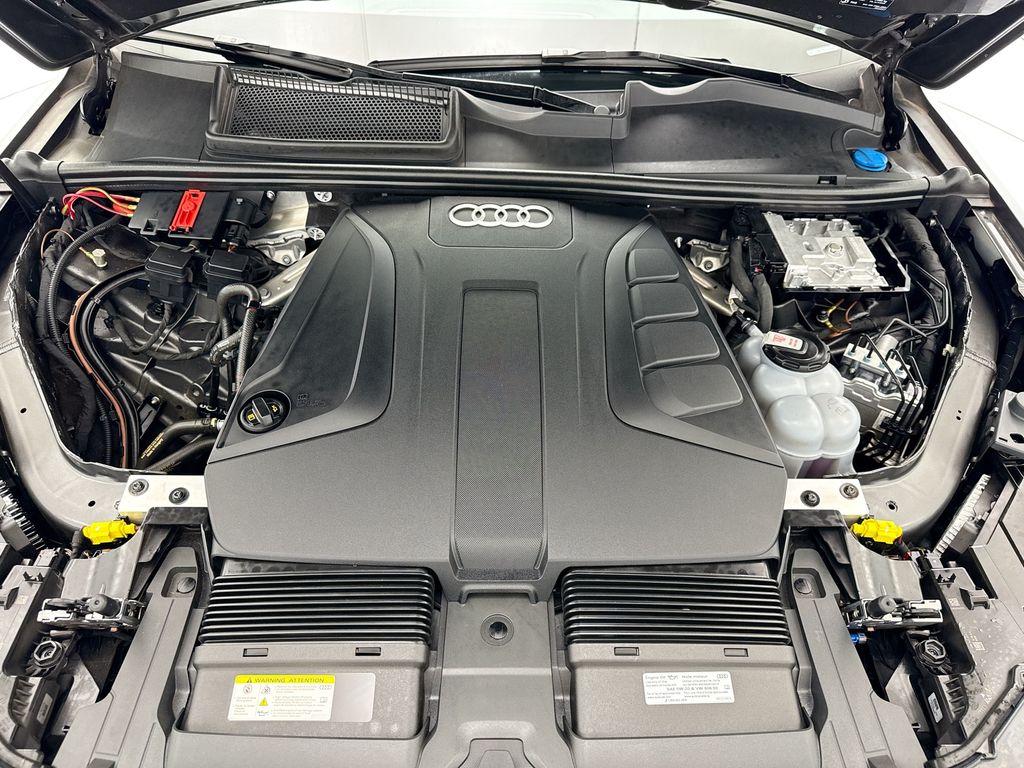 2025 Audi Q7 Premium Plus - Photo 28