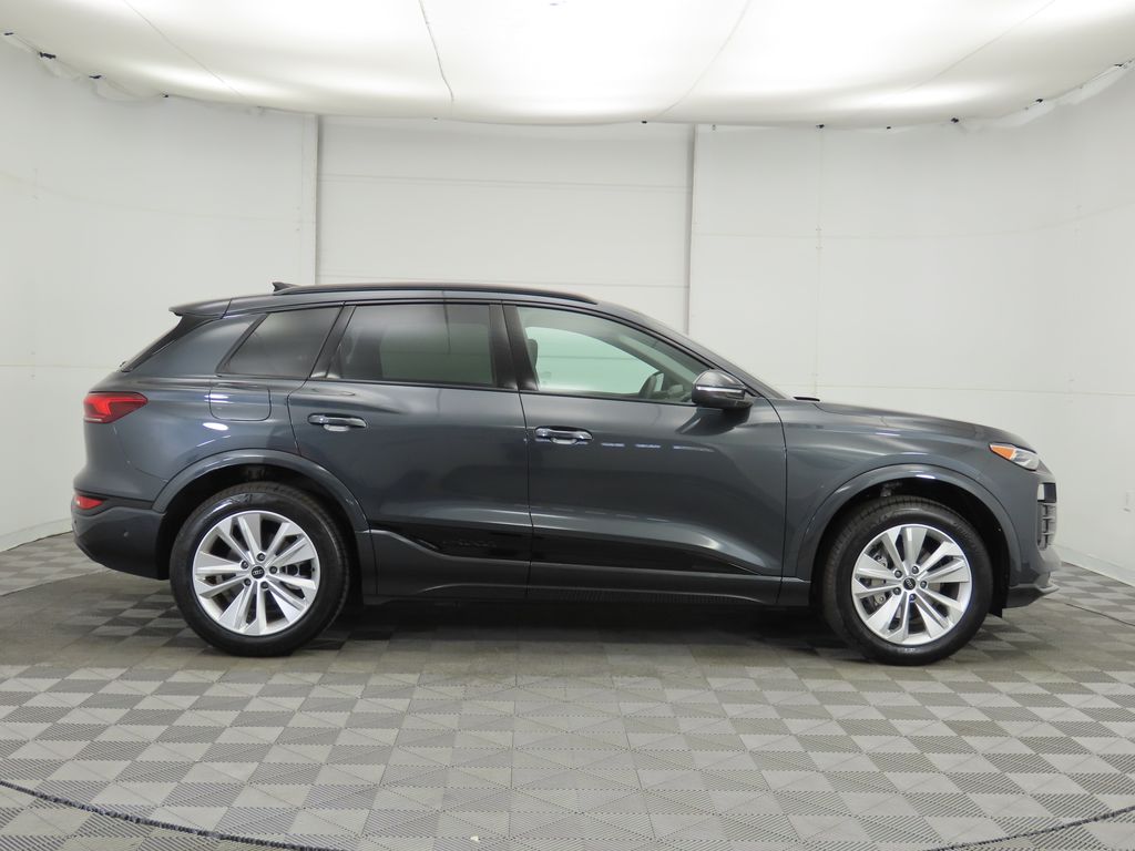 2025 Audi Q6 E-tron Premium photo 4