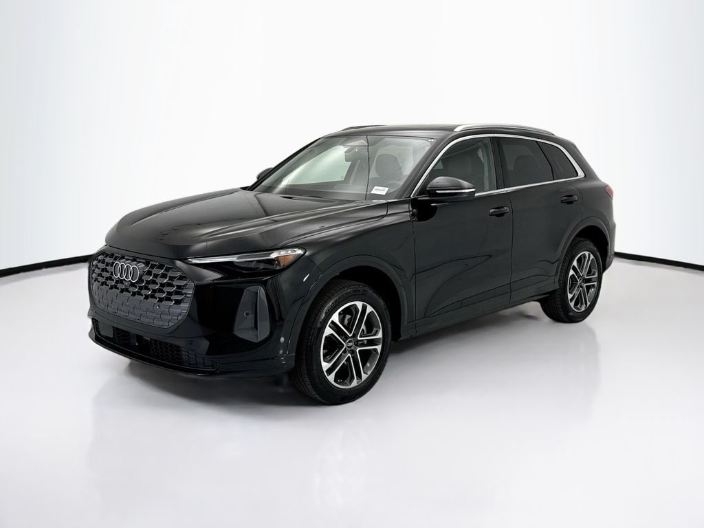 2026 Audi Q5 Premium Plus quattro's photo