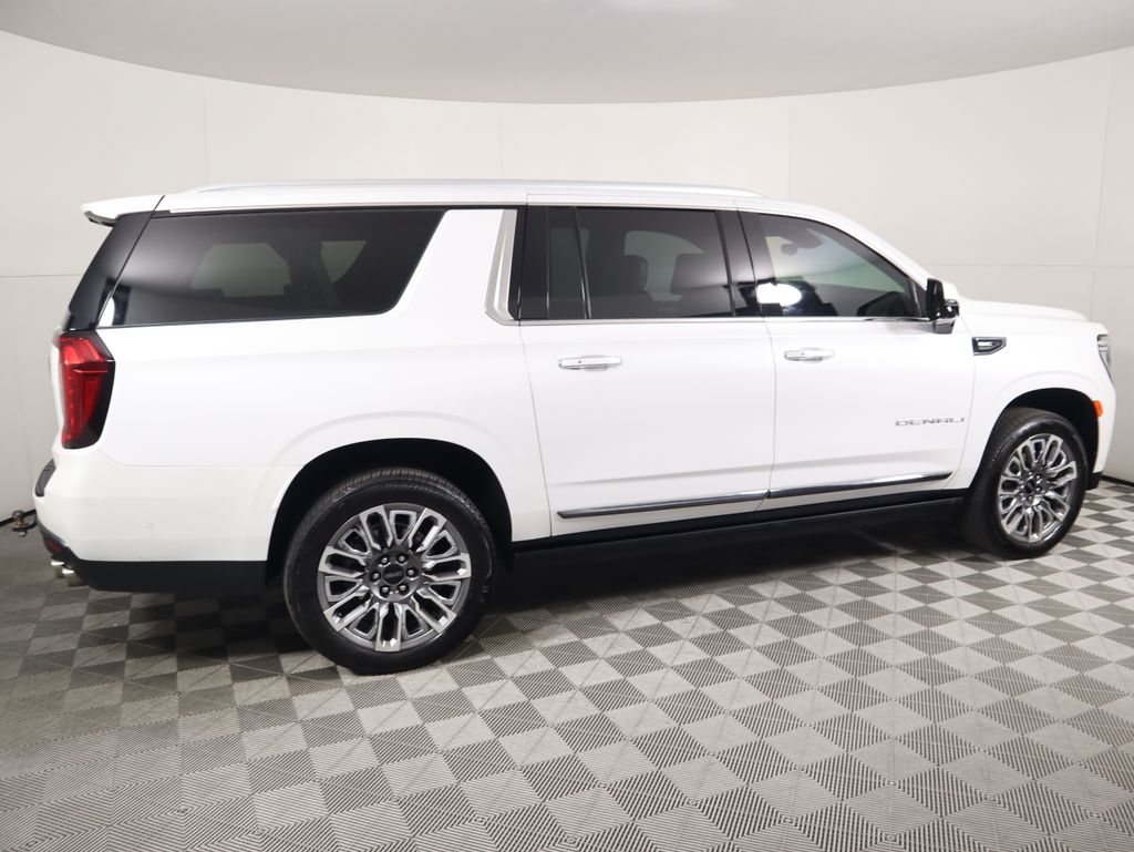 2023 Gmc Yukon XL Denali Ultimate photo 4