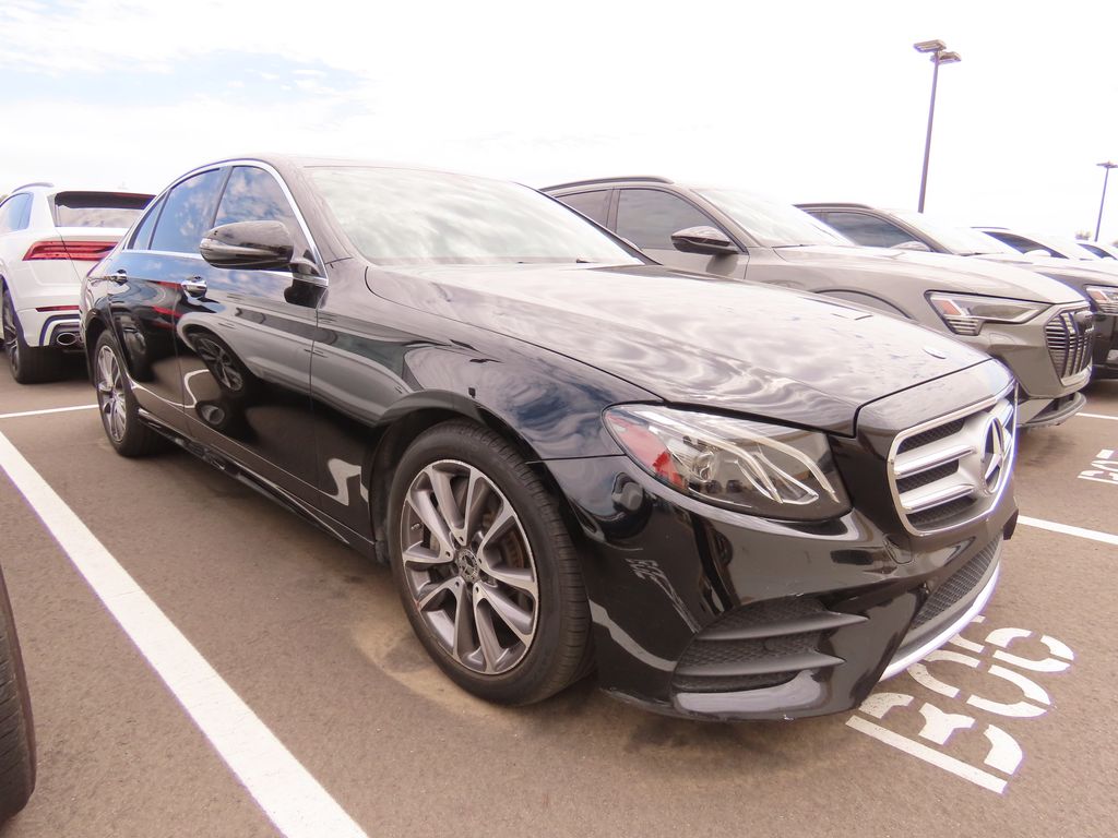 2020 Mercedes Benz E 450 Sedan photo 2