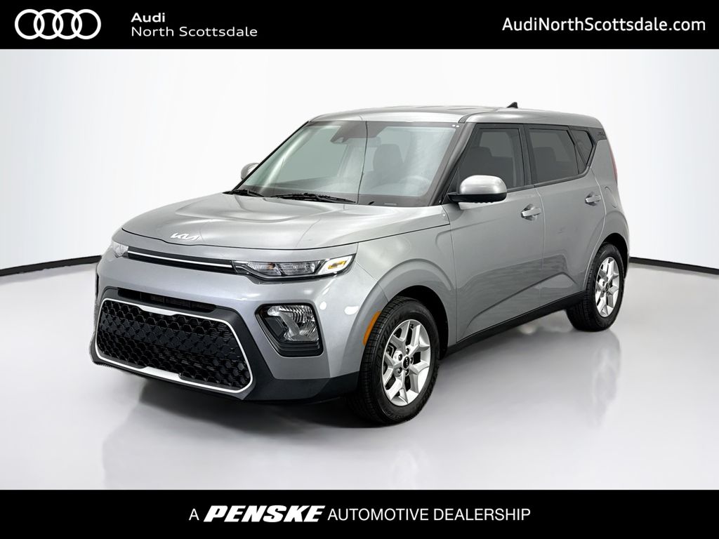 2022 Kia Soul LX