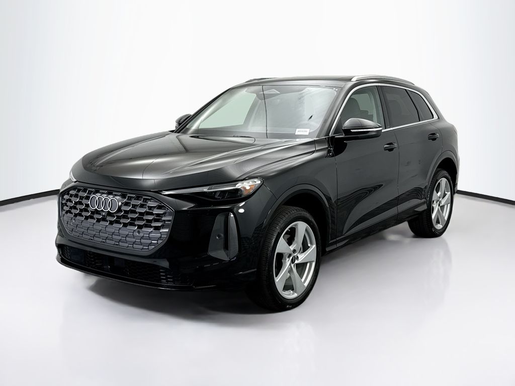 2025 Audi New Q5 Premium Plus's photo