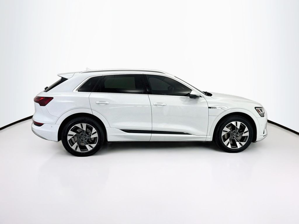 Used 2021 Audi e-tron Premium Plus SUV