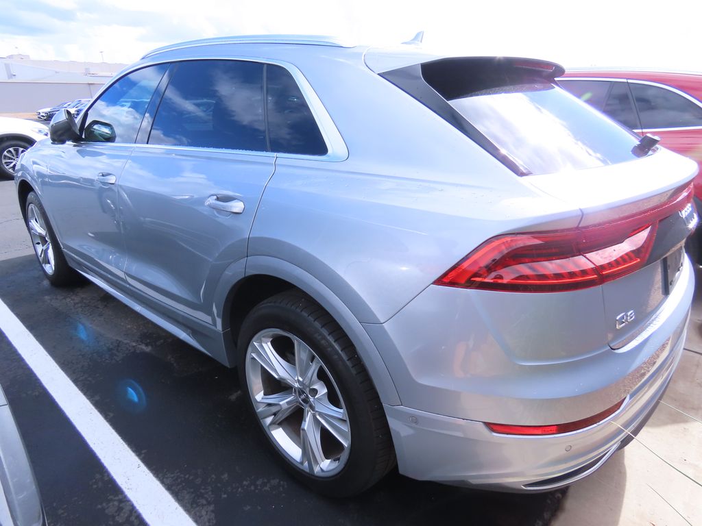 2019 Audi Q8 Premium photo 2