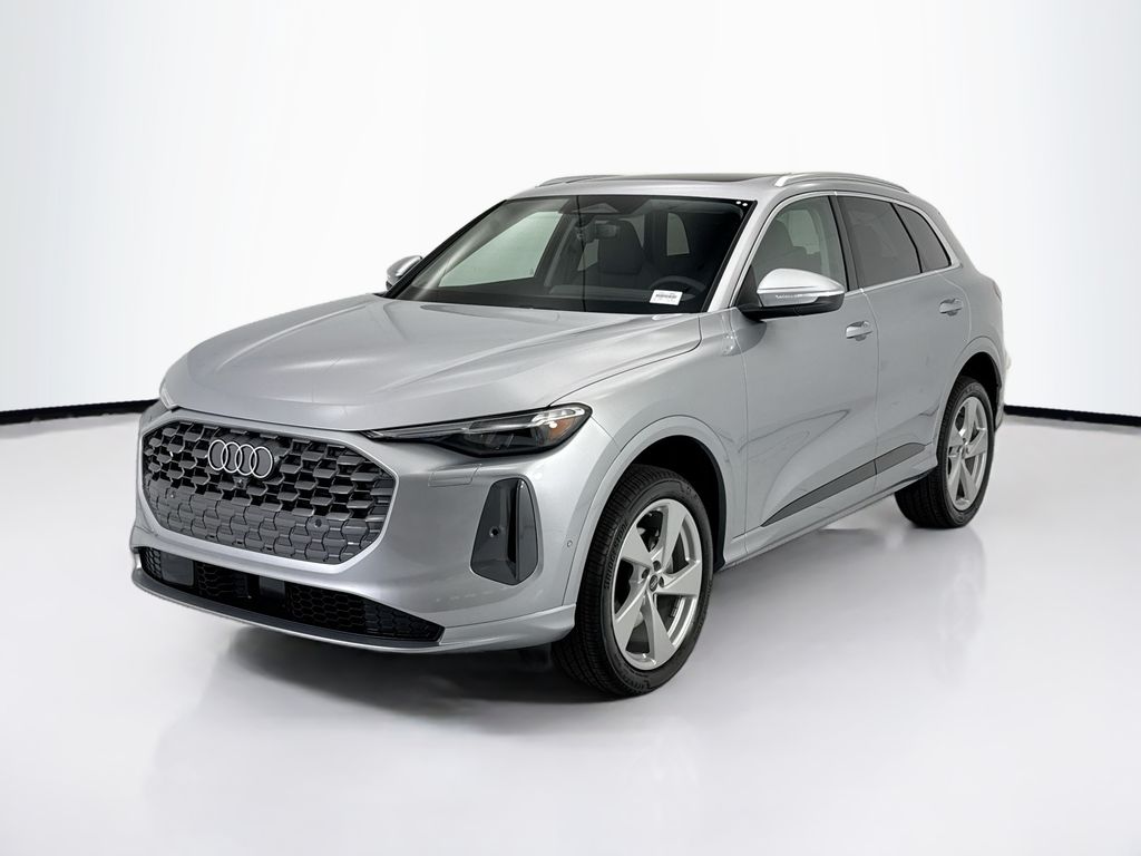 2026 Audi Q5 Premium Plus quattro's photo