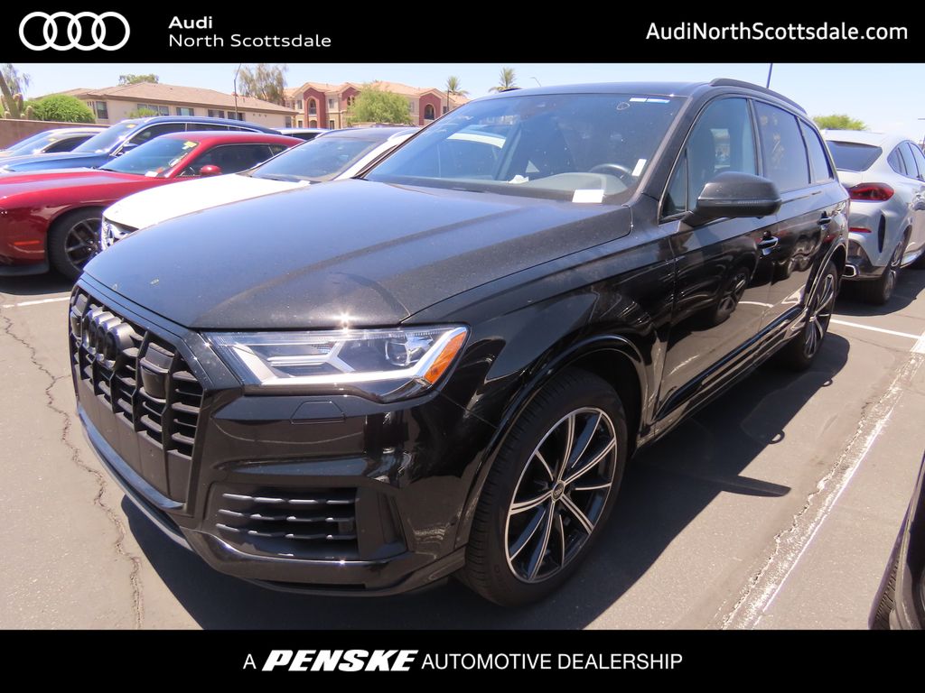 2022 Audi Q7 55 Premium Plus quattro Tiptronic's photo