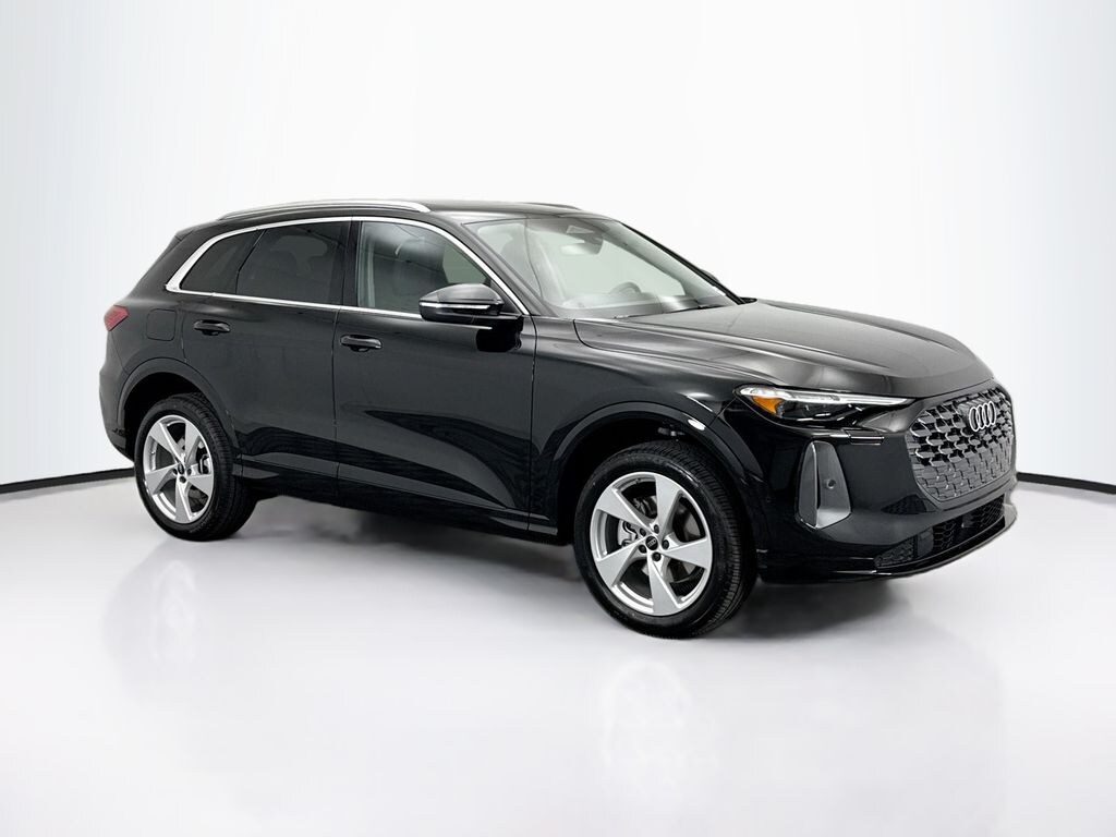 New 2025 Audi Q5 2.0T Premium SUV