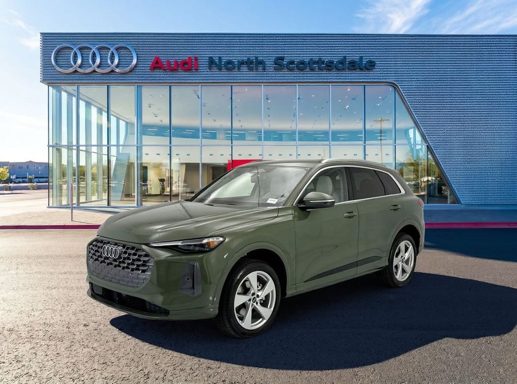 2026 Audi Q5 Premium Plus quattro's photo