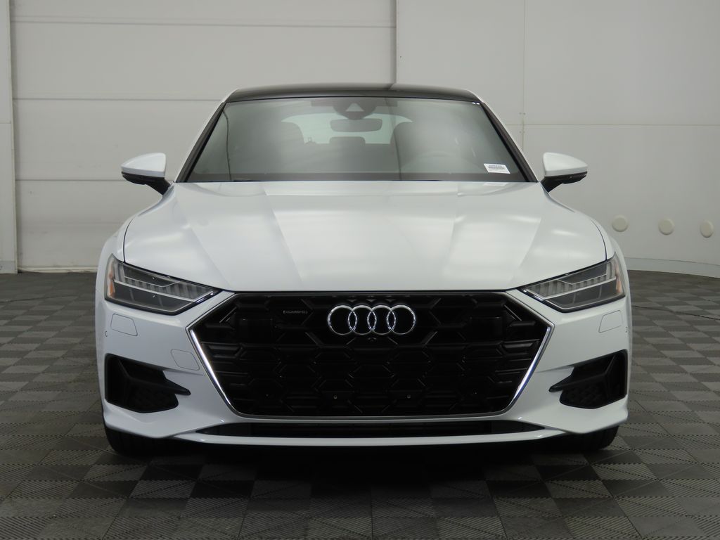 2025 Audi A7 55 Premium Plus photo 2