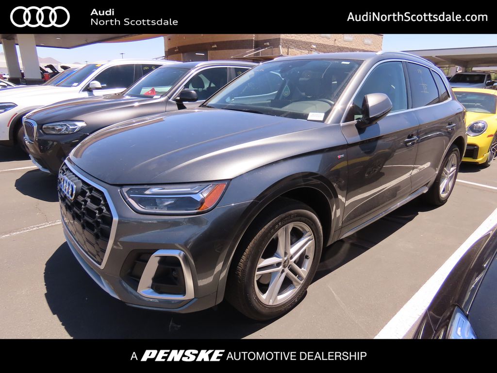 2024 Audi Q5 55 e Premium Plus's photo