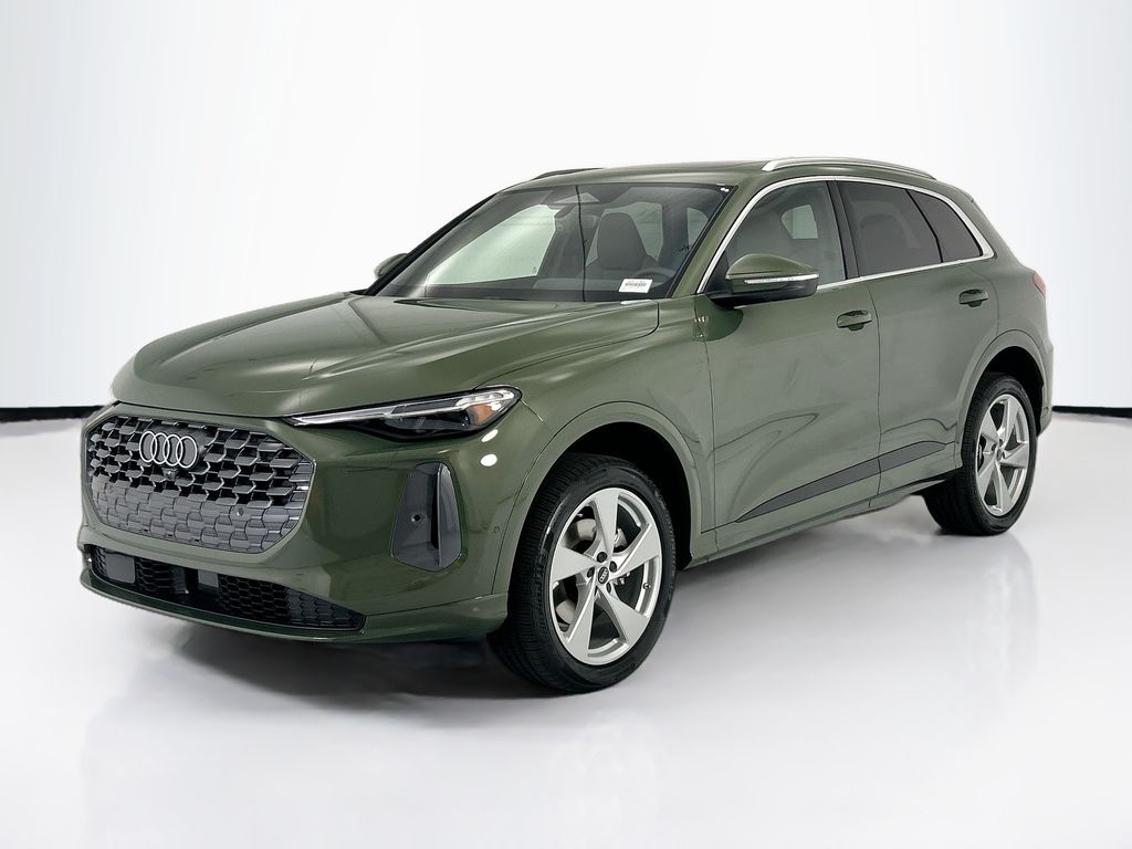 2026 Audi Q5 Premium Plus quattro's photo