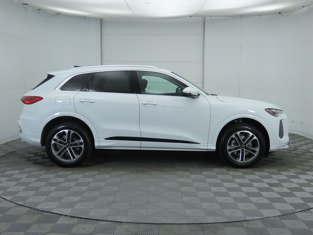 2025 Audi Q5 2.0T Premium photo 4