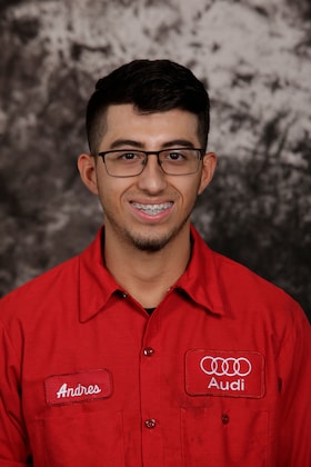 Staff member Andres Payan from ID_1d769a808754