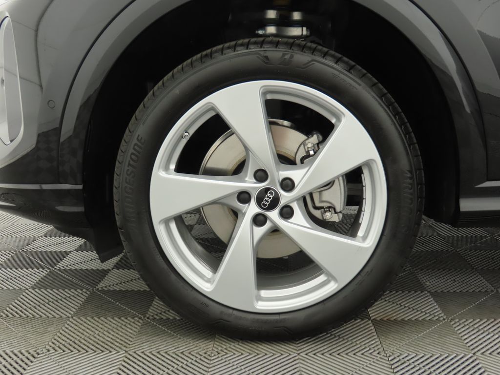 2025 Audi Q5 Premium Plus - Photo 32