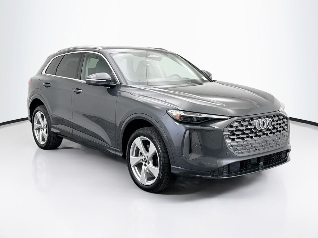 2025 Audi Q5 2.0T Premium Plus photo 3