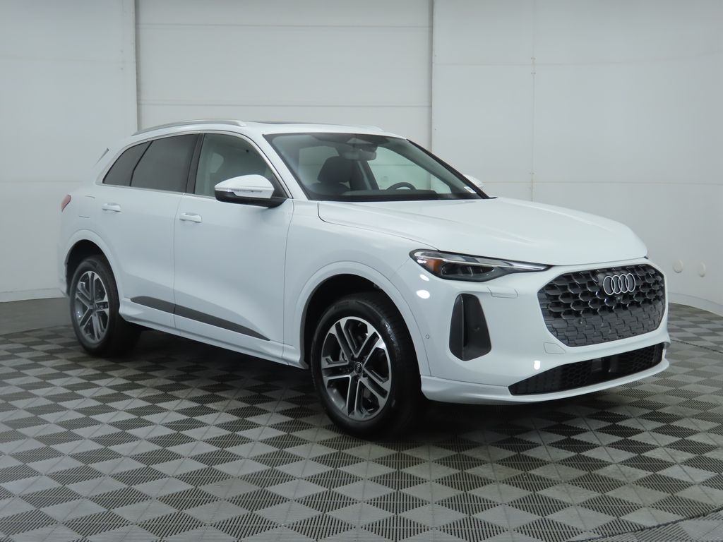 New 2025 Audi Q5 2.0T Premium SUV