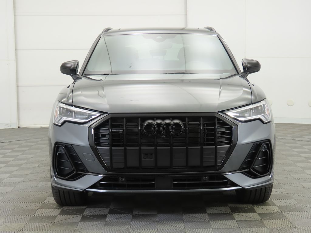 2025 Audi Q3 45 TFSI S line Premium photo 2