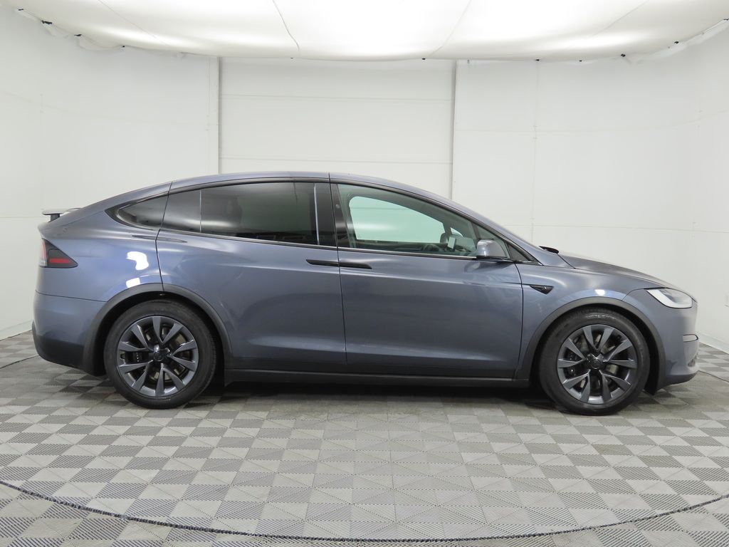 2023 Tesla Model X photo 4