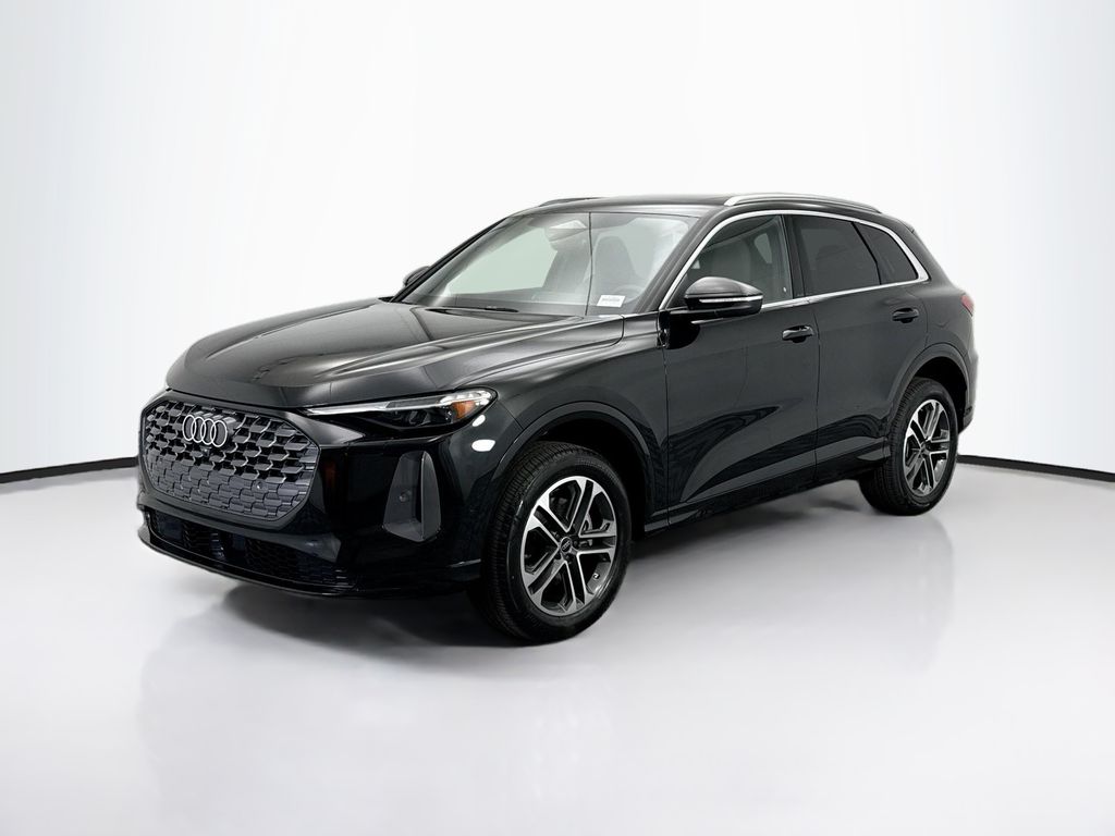 2025 Audi New Q5 Premium Plus's photo