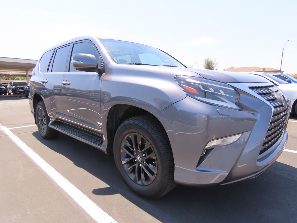 2021 Lexus GX 460 photo 2