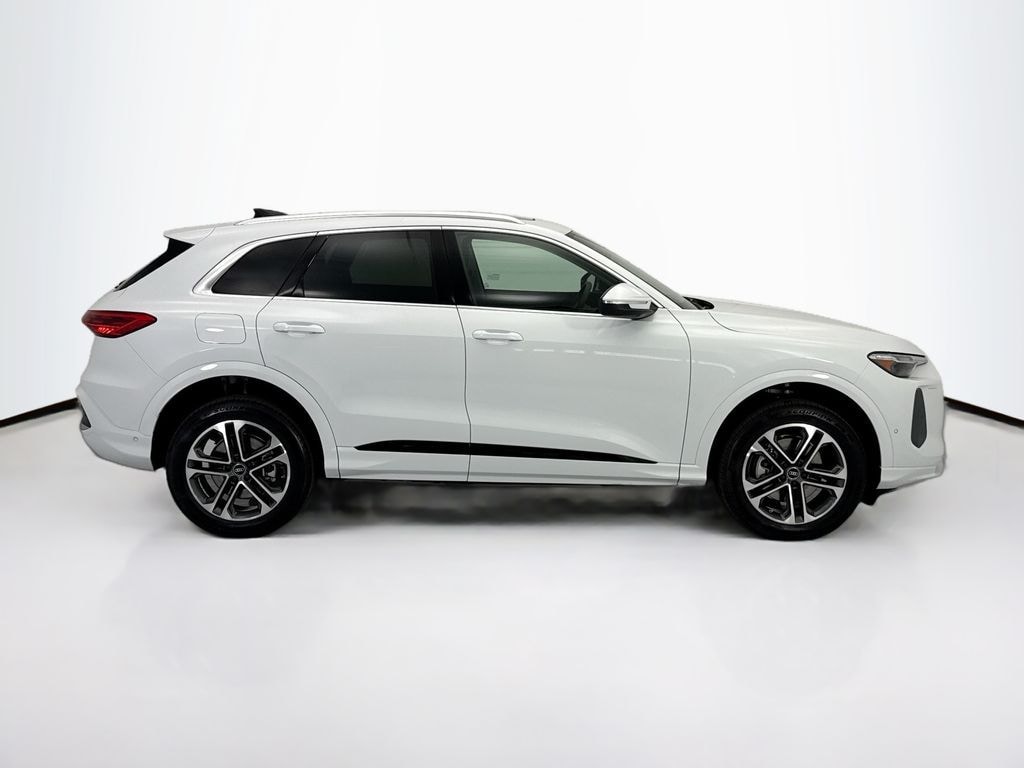 New 2026 Audi Q5 Premium Plus SUV