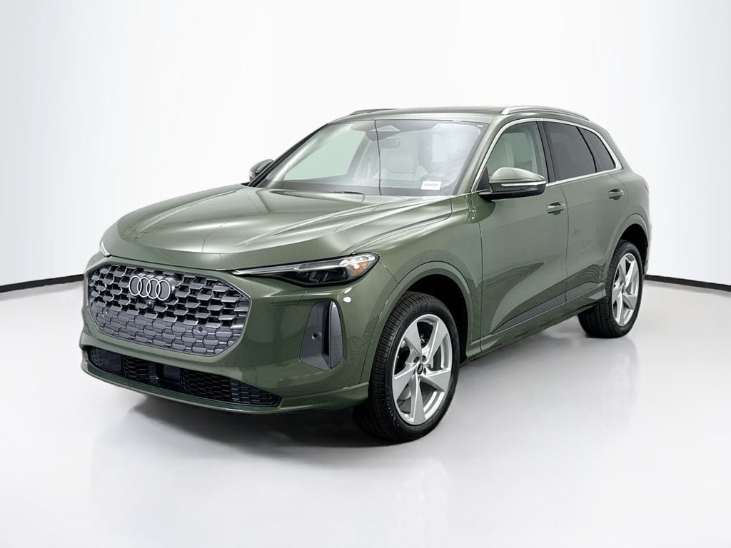 2025 Audi New Q5 Premium Plus's photo