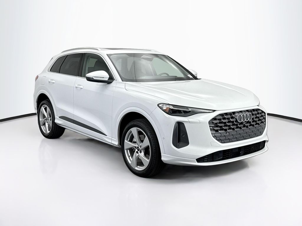 2025 Audi Q5 2.0T Premium Plus photo 2