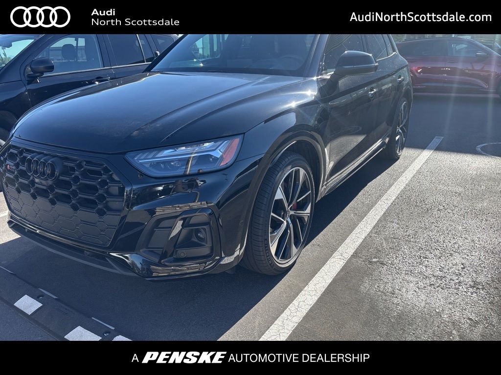 2022 Audi SQ5 Prestige's photo