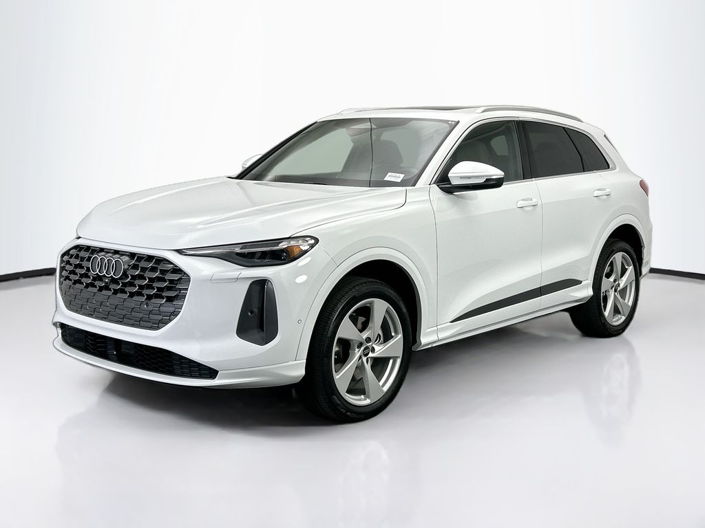 2025 Audi New Q5 Premium Plus's photo