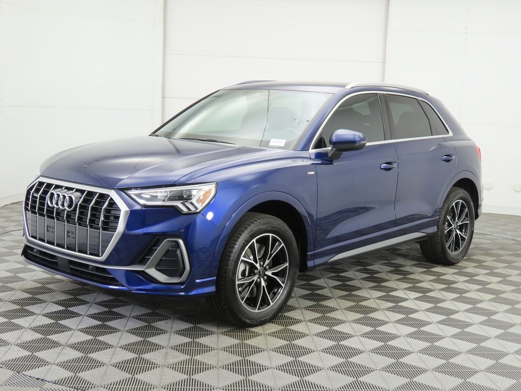 2025 Audi Q3 S Line Premium Plus's photo