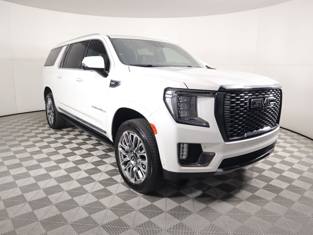 2023 Gmc Yukon XL Denali Ultimate photo 3