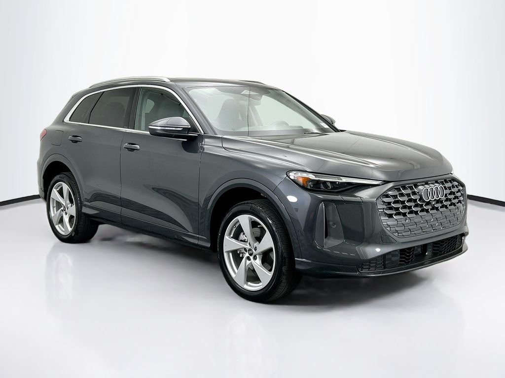 2025 Audi Q5 2.0T Premium Plus photo 3