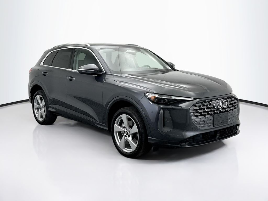 2025 Audi Q5 2.0T Premium Plus photo 3