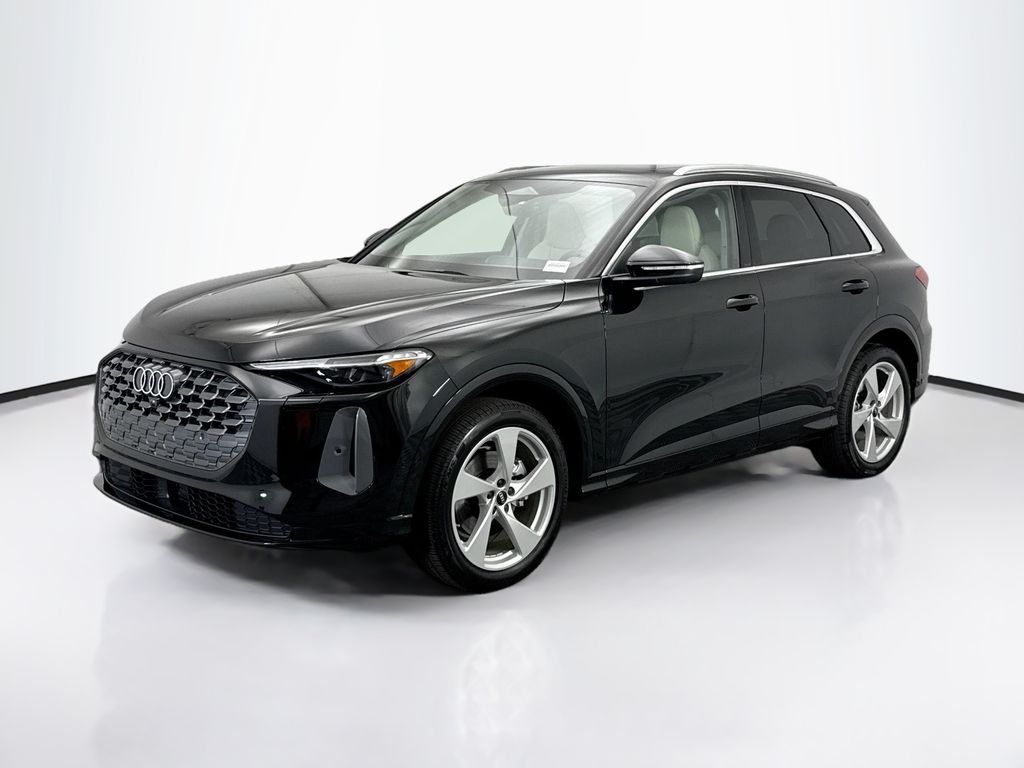 2025 Audi New Q5 Prestige's photo