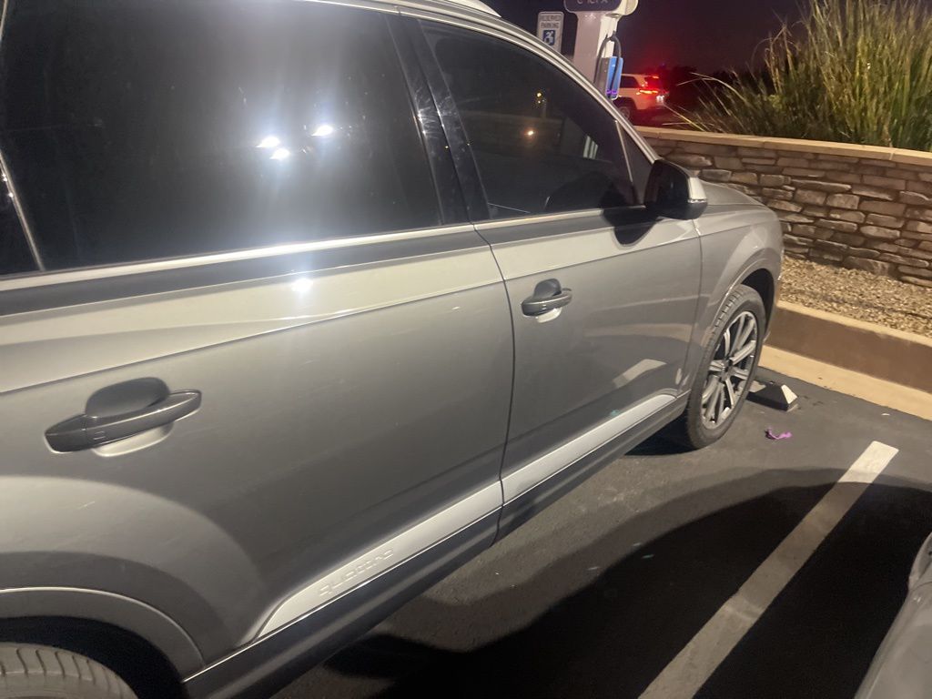 2018 Audi Q7 2.0T Premium photo 4