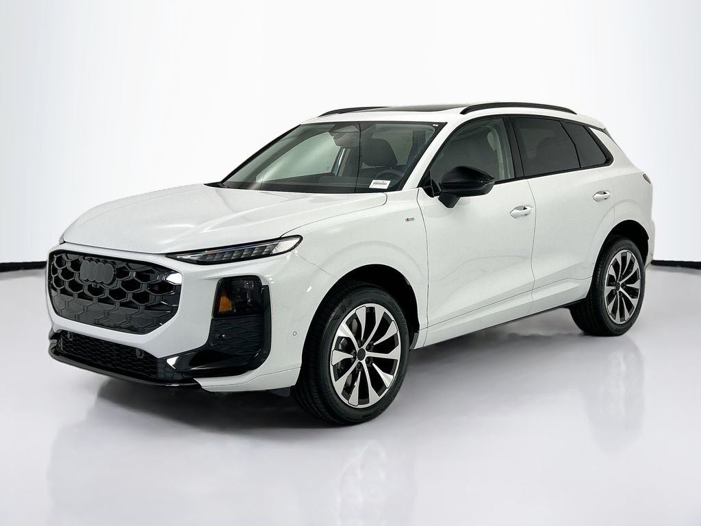 2026 Audi Q3 S line quattro's photo