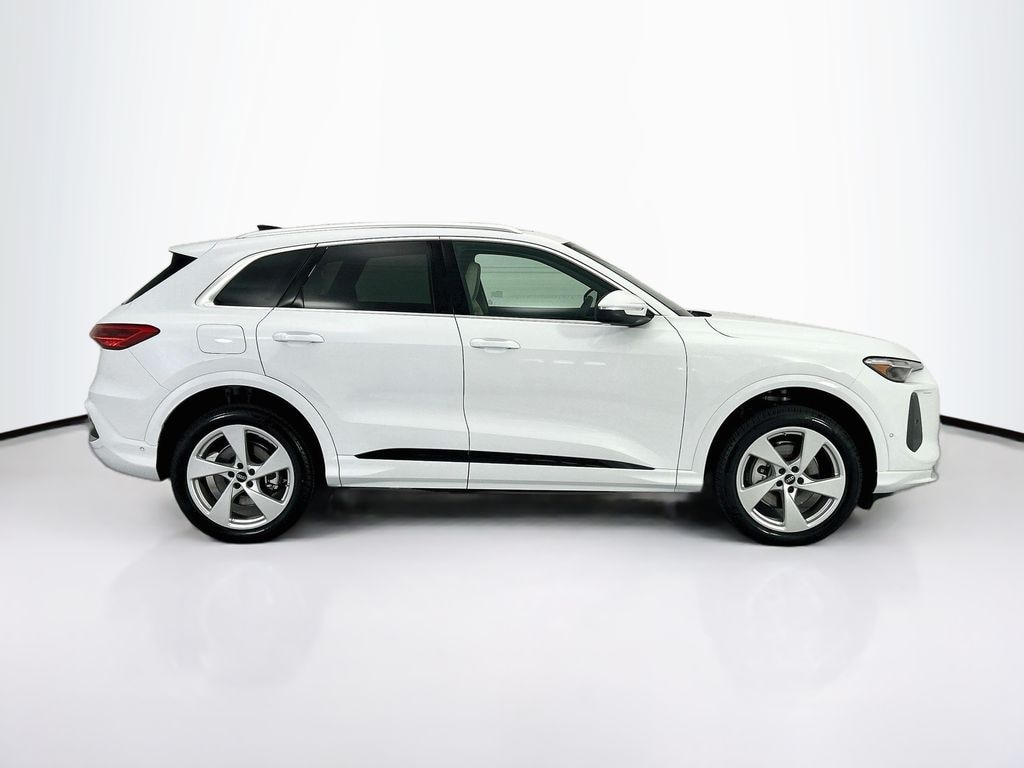 New 2026 Audi Q5 Premium Plus SUV