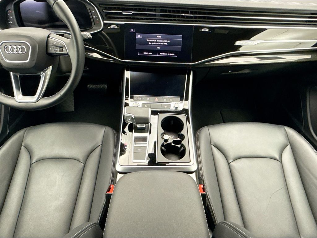 2025 Audi Q7 Premium Plus - Photo 13