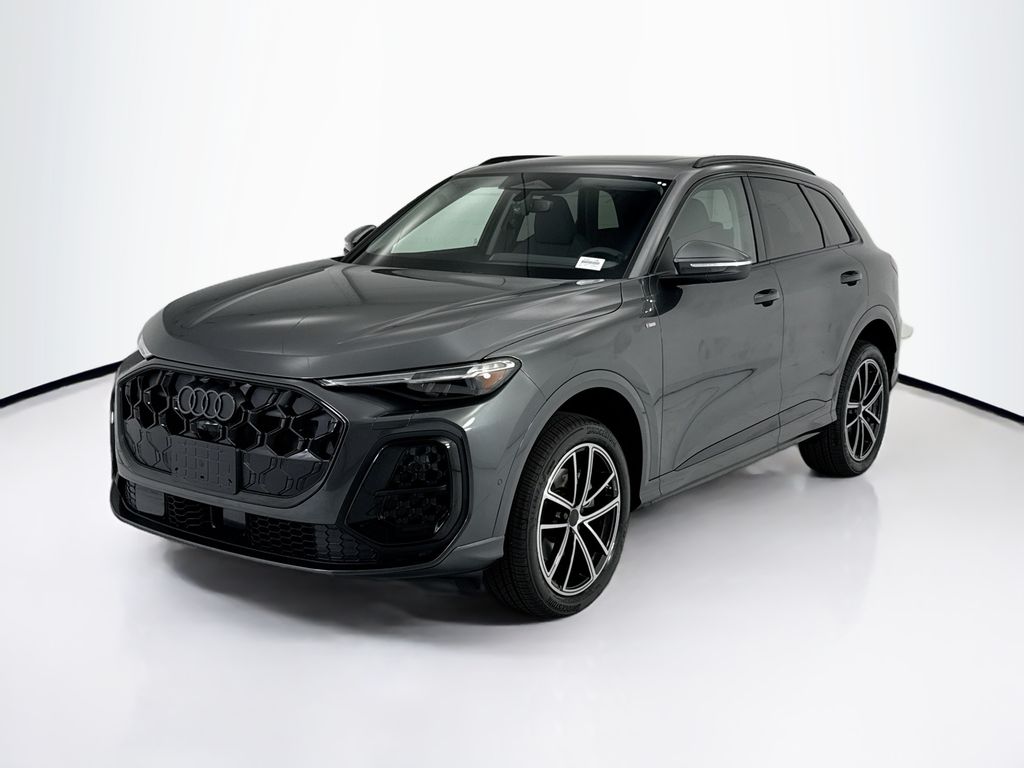 2026 Audi Q5 Premium Plus quattro's photo