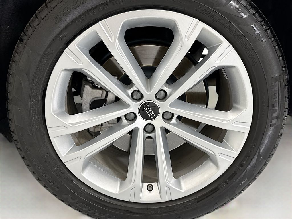 2025 Audi Q7 Premium Plus - Photo 30