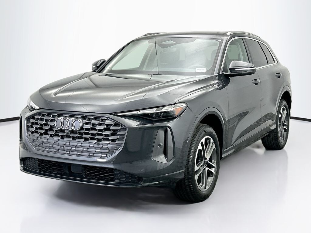 New 2025 Audi Q5 2.0T Premium SUV