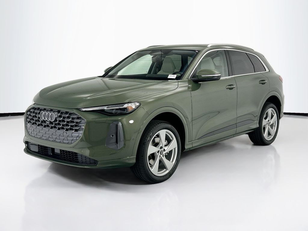 2026 Audi Q5 Premium Plus quattro's photo