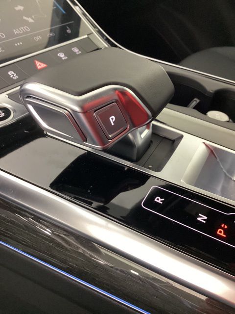 2026 Audi Q7 Premium - Photo 27