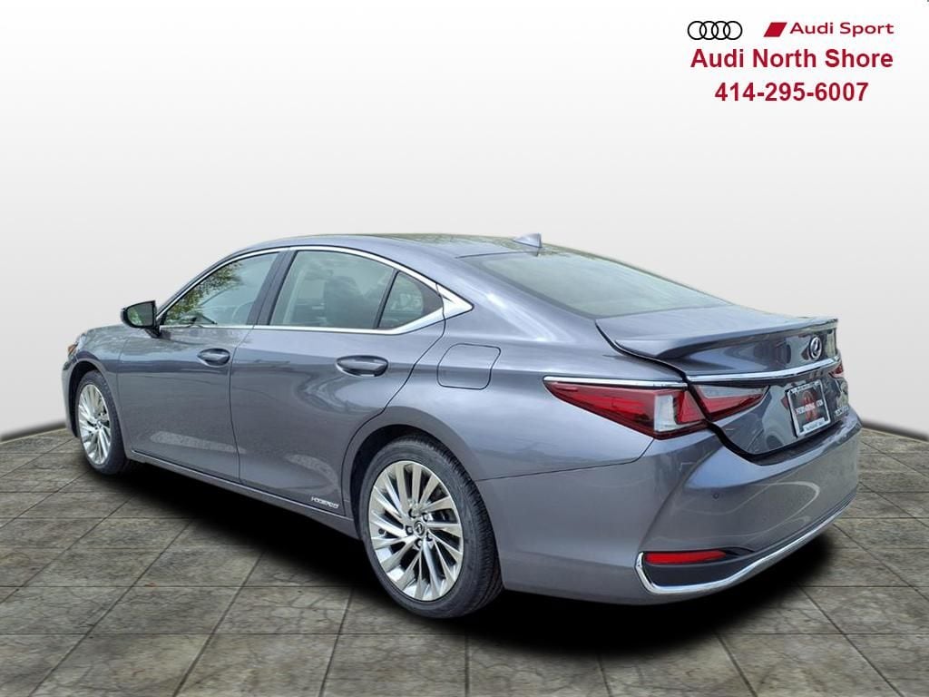 Used 2019 Lexus ES 300h 300h Luxury Sedan