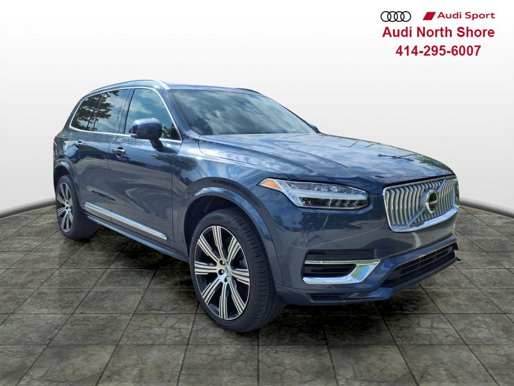 2024 Volvo XC90 Plus