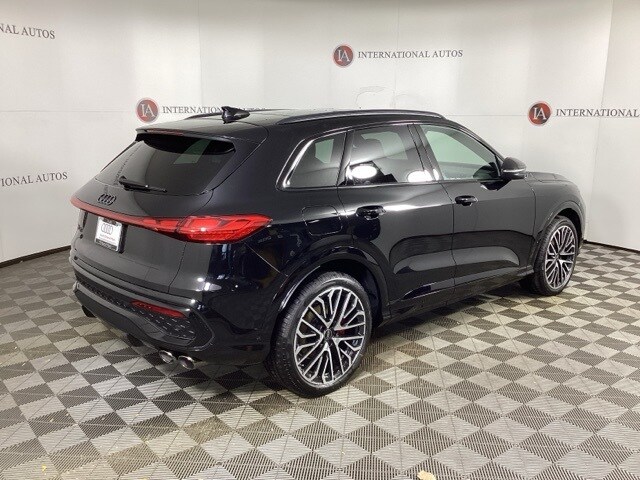 2025 Audi SQ5 Prestige photo 3